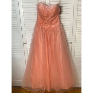 Pink JOLI Prom Size 14 Ball gown dress